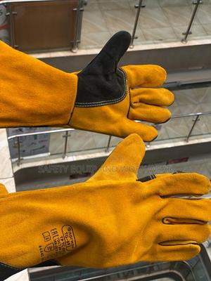 Certified Welding Gloves - thumbnail 2