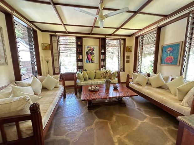 Furnished 3bdrm Villa in Malindi for sale - thumbnail 7