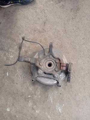 Nissan Bluebird Sylphy Front Hub