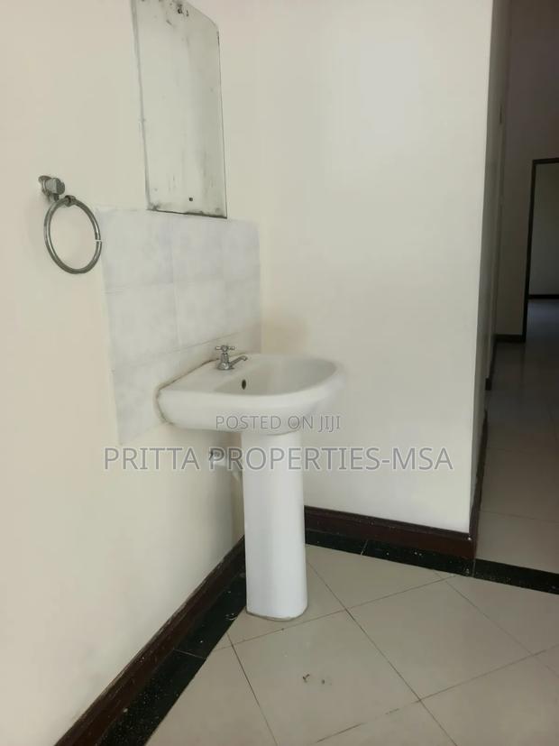 4bdrm Apartment in Affluent Nyali for rent - thumbnail 10