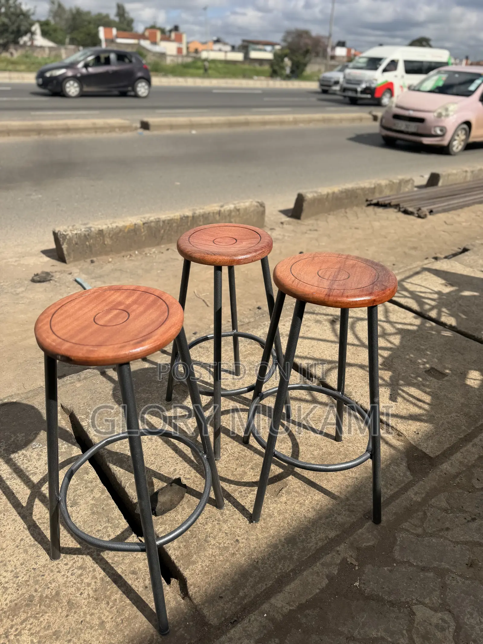 Mahogany Wooden Round Stools