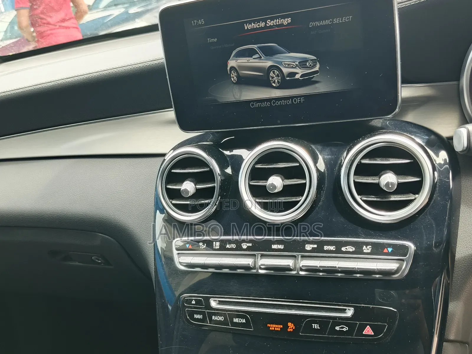 Mercedes-Benz GLC-Class 2019 White