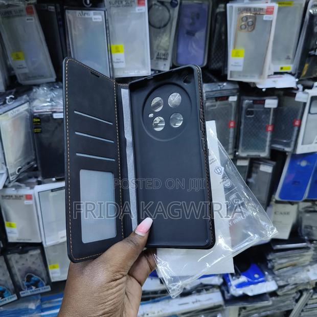 Infinix Zero 40 Leather Flip Cover - thumbnail 3