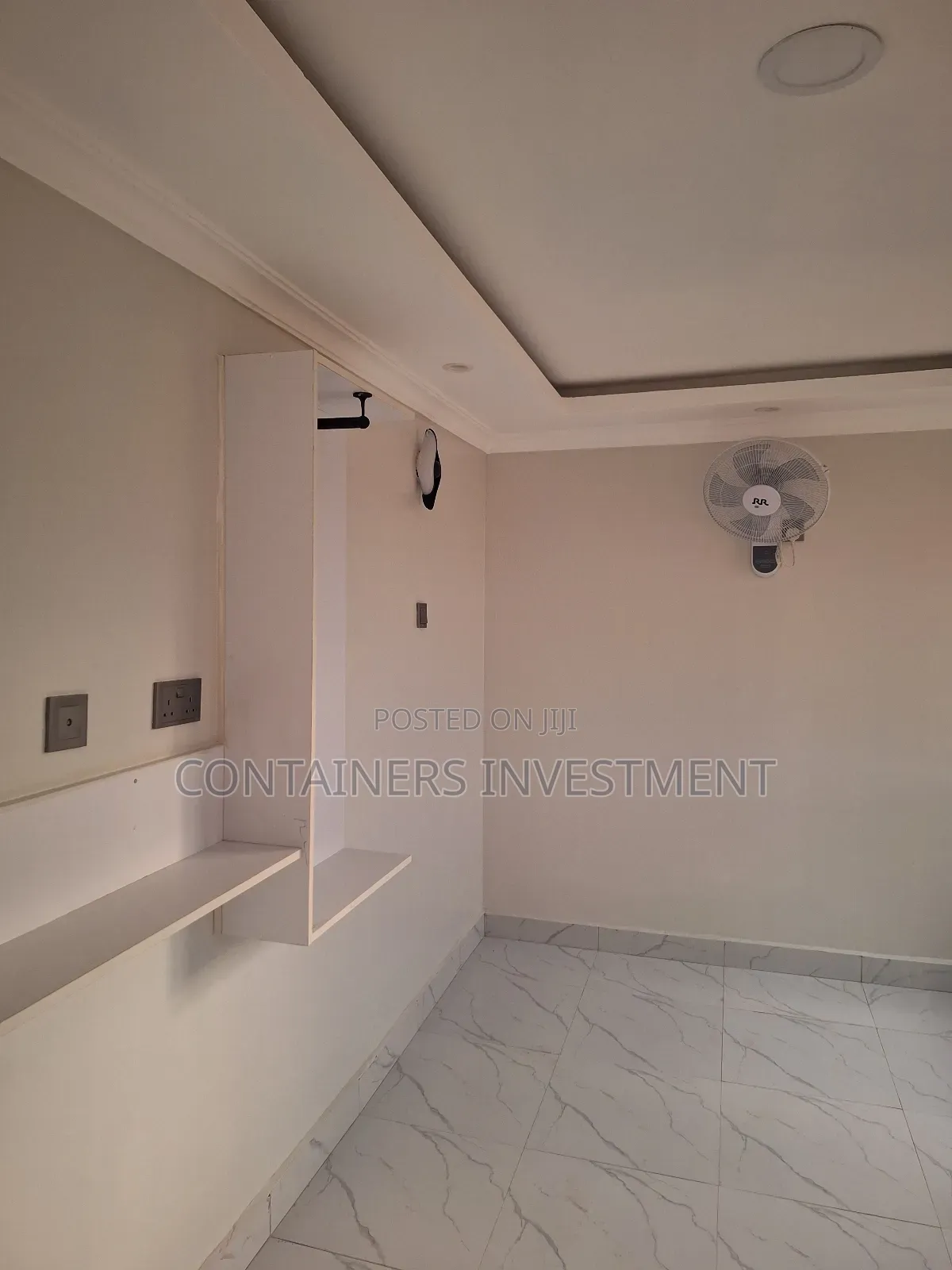 20ft Container Airbnb / 20ft Container Studio With Washroom