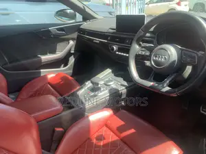 Audi S5 3.0T Premium Plus AWD quattro Sportback 2018 Black