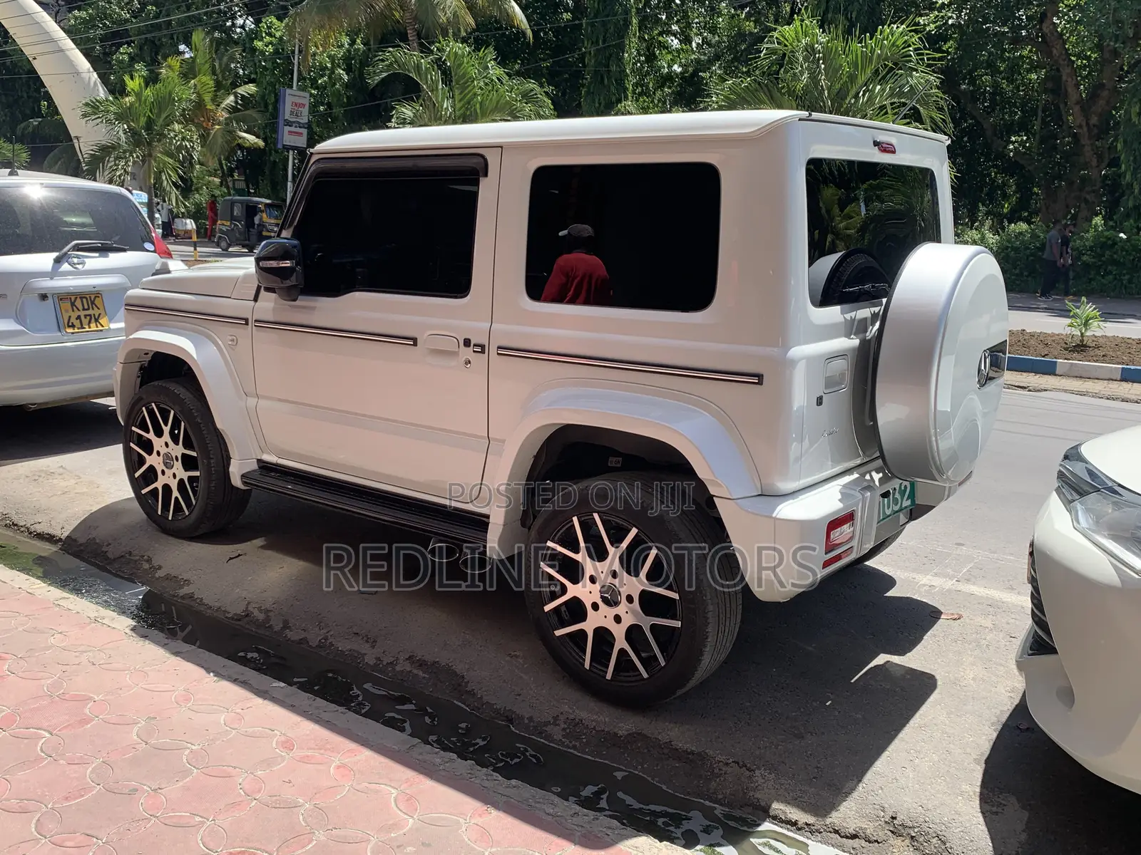 Mercedes-Benz G-Class 2021 White
