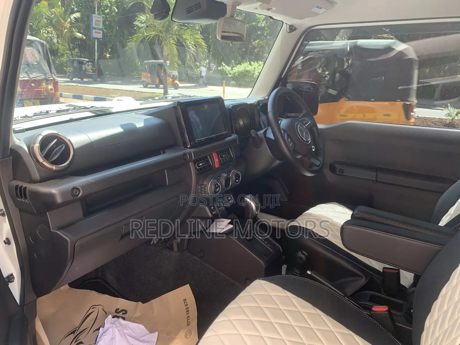 Mercedes-Benz G-Class 2021 White