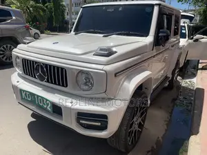 Mercedes-Benz G-Class 2021 White