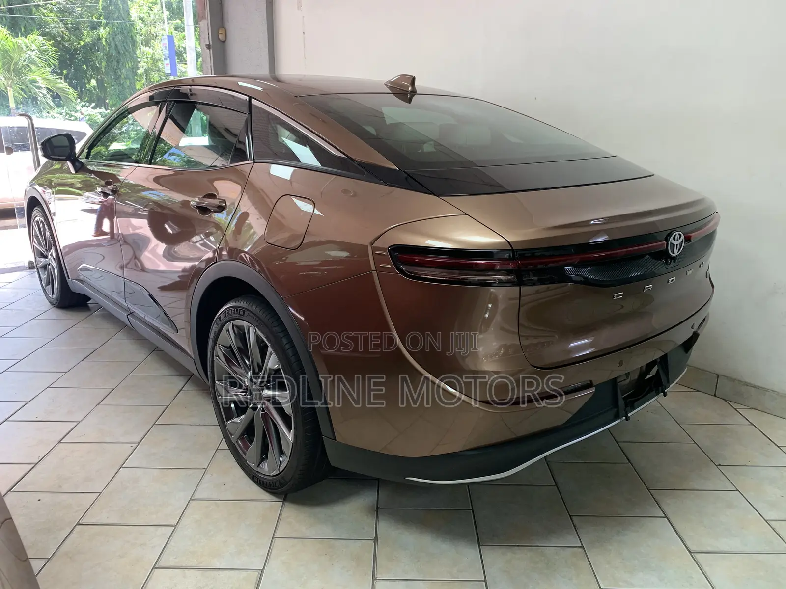 Toyota Crown 2022 Brown