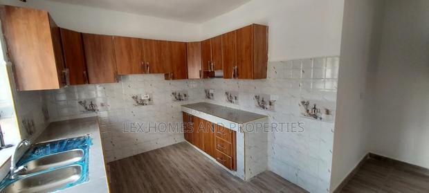 4bdrm Bungalow in Nkoroi for sale - thumbnail 9