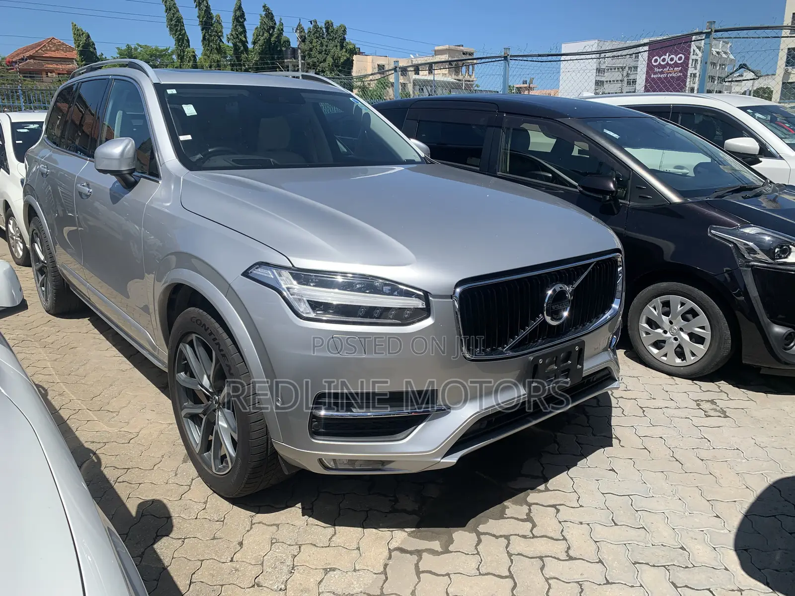 Volvo XC90 T5 Momentum AWD 2018 Silver