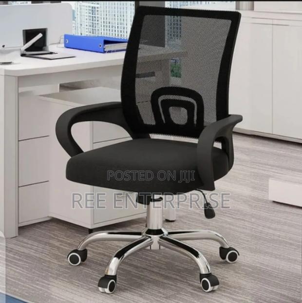 Smooth Mobility Assembled Executive Office Chair - main view