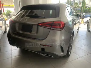 Mercedes-Benz A-Class 2018 Silver