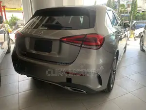 Mercedes-Benz A-Class 2018 Silver
