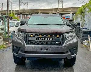 Toyota Land Cruiser Prado 2.8 2020 Gray