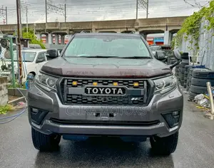 Toyota Land Cruiser Prado 2.8 2020 Gray