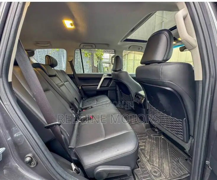 Toyota Land Cruiser Prado 2.8 2020 Gray