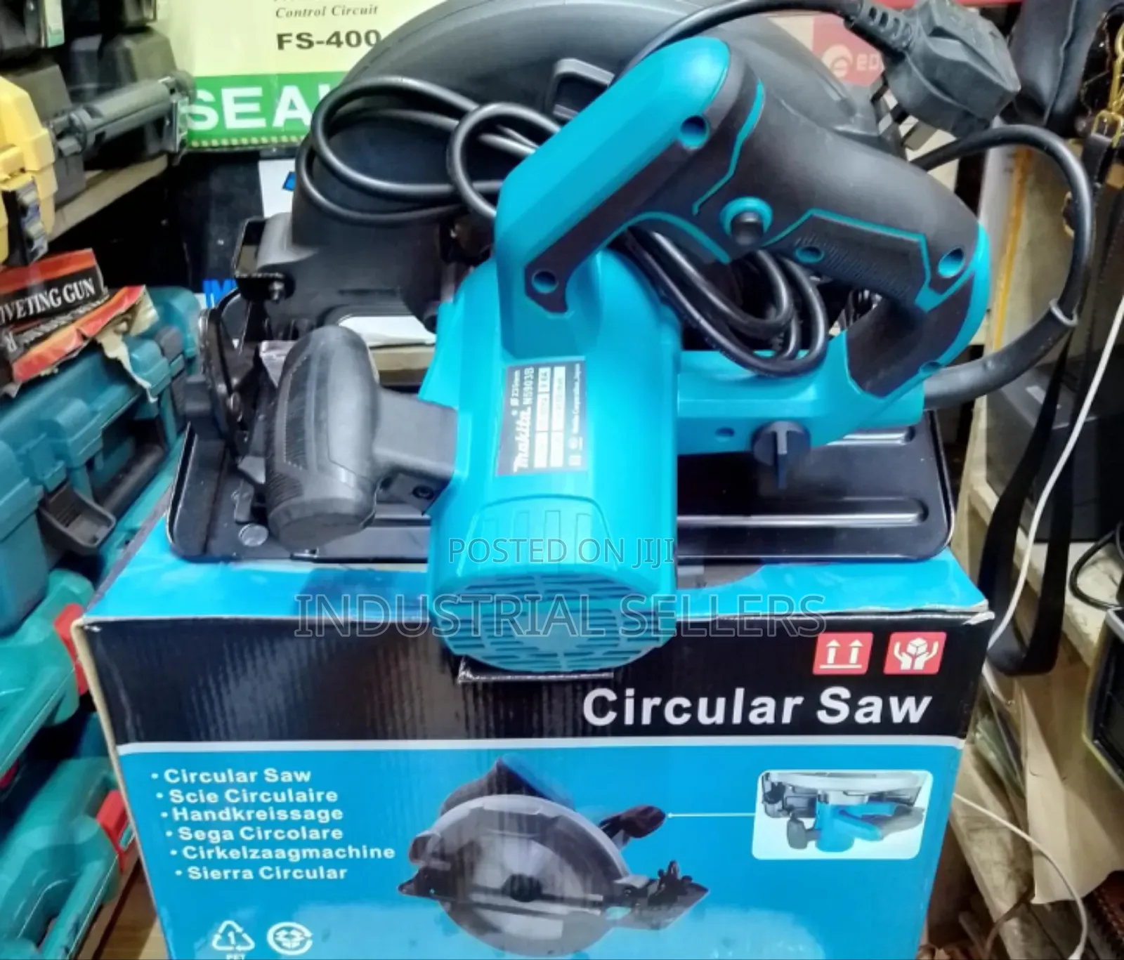 Makita Circular Saw 9"