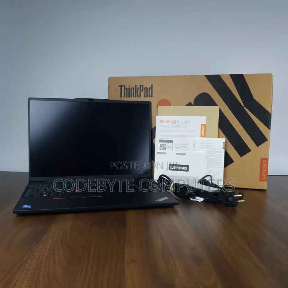 New Laptop Lenovo Thinkpad E16 G1 8GB Intel Core i5 SSD 512GB