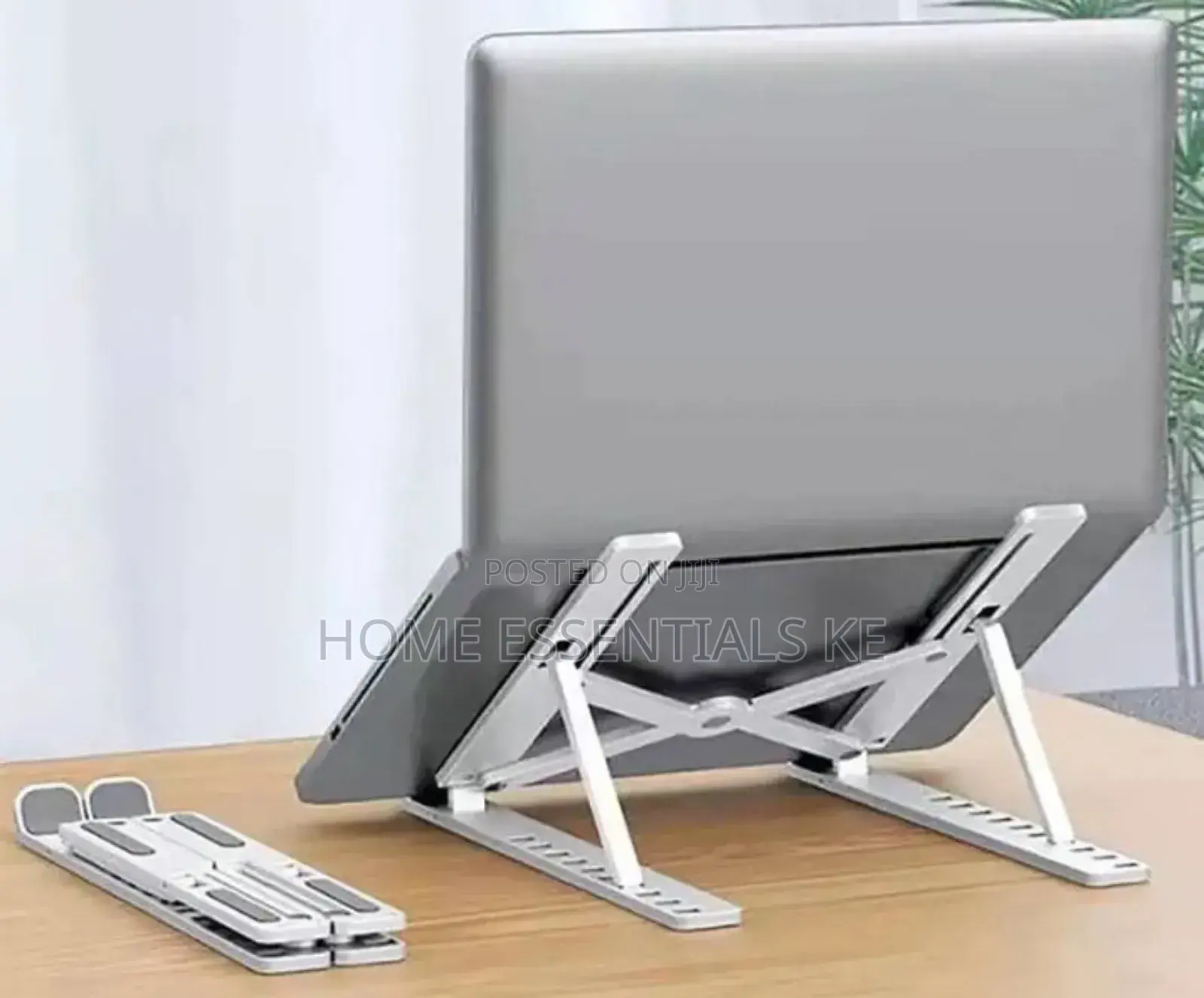 *Laptop/Tablet Stand