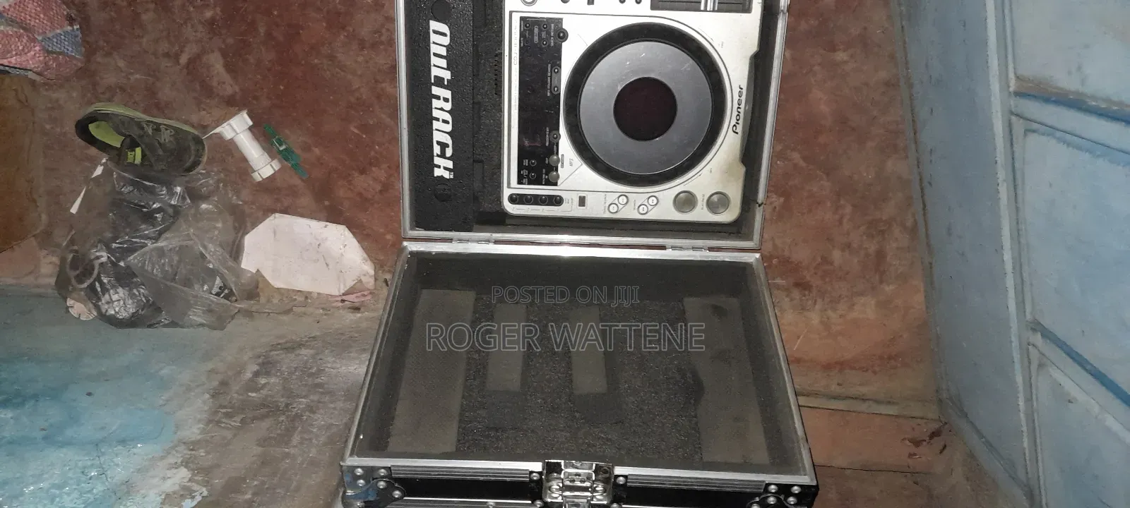 CDJ and Mixer Outback Flight Case