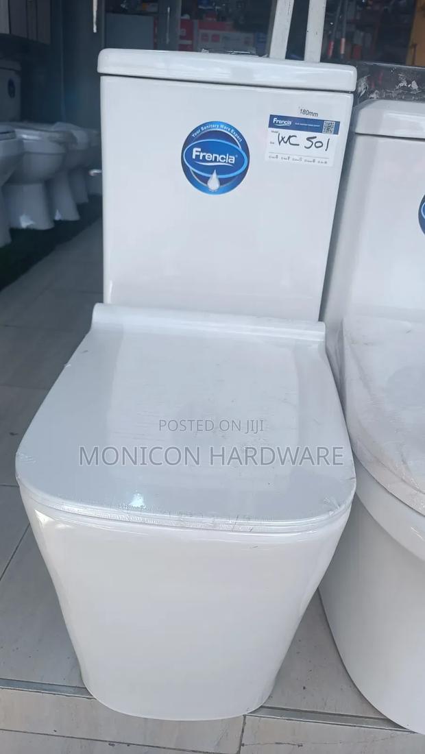 Wc 501 Frencia One Body - main view