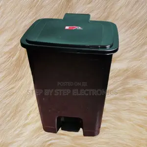 Pedal-Operated 30l Litres Dust Garbage Foot Pedal Bin