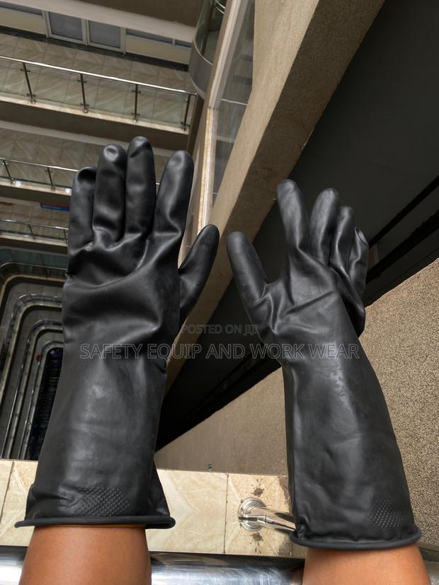 Rubber Gloves (Sun) Great For Wet And Dirty Work.
