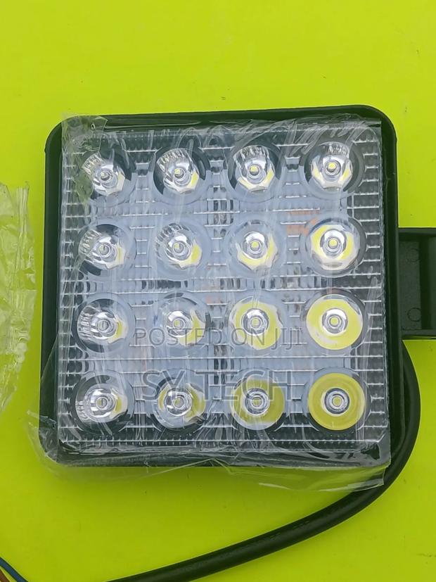 Vehicle Spotlight Headlights - main view