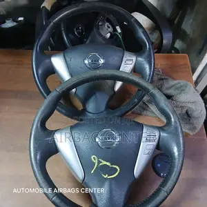 Serena C26 Steering Wheel With Airbags