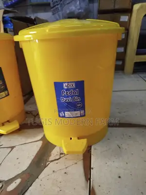 Small Size Waste Bin - 10 Liters H Pedal Bin