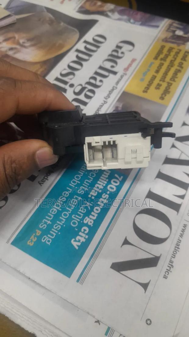 Super Quality Door Switch - thumbnail 2