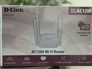 D-Link Ac1200 Dual Band Wi-Fi 5 Router - main view