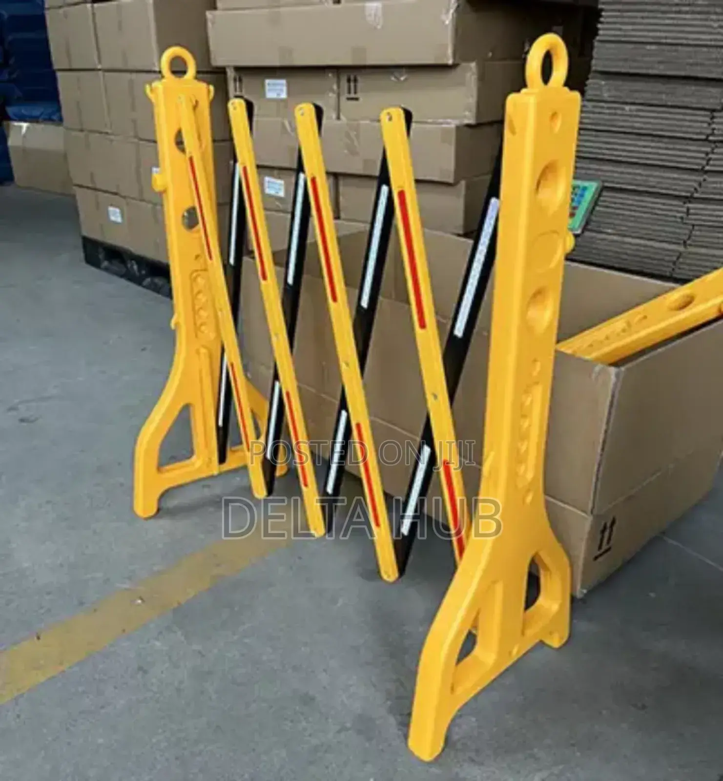Retractable Temporary Plastic Traffic Barrier