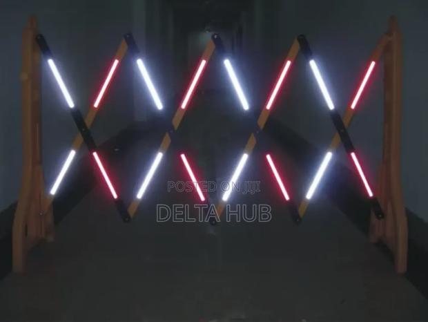 Plastic Expandable Safety Barrier Barricade - thumbnail 2