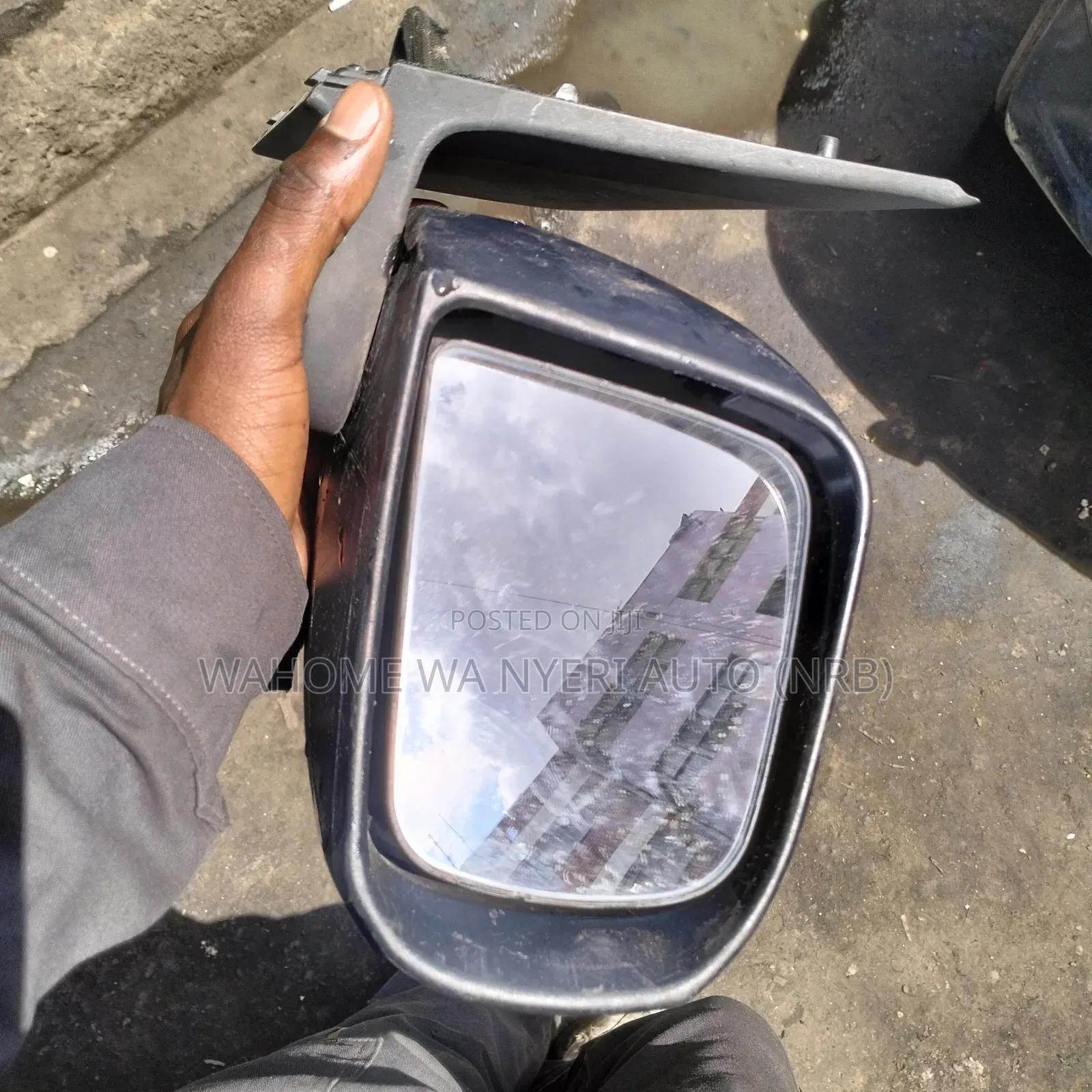 Daihatso Mira Side Mirror