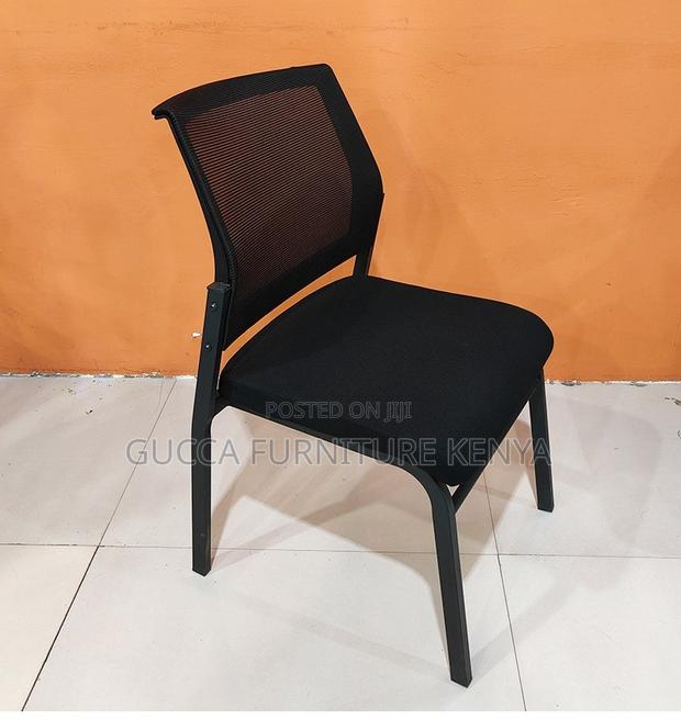 Office Chair: Home Ergonomics Computer Training Chair - main view