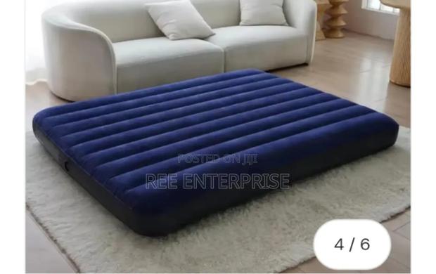 High Quality PVC Material Intex Inflatable Mattress
5x6