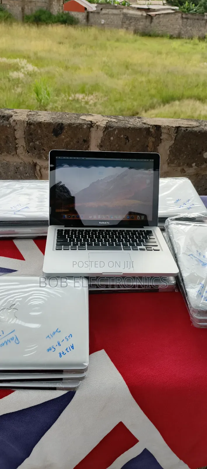 Laptop Apple MacBook 2012 8GB Intel Core i5 SSD 500GB