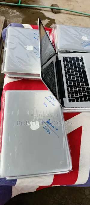 Laptop Apple MacBook 2012 8GB Intel Core i5 SSD 500GB