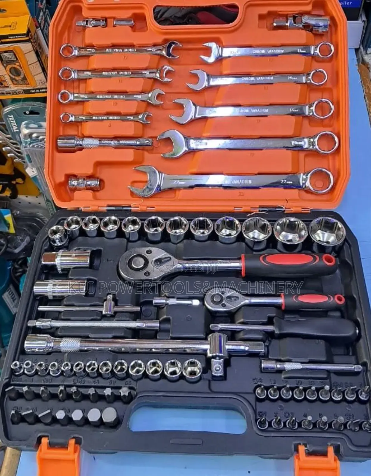 82 Pc Bit Set/ Socket and Bit Set