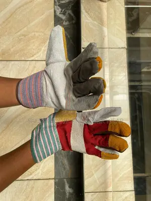 Tuff Rigger Gloves – Suitable For Field Jobs
