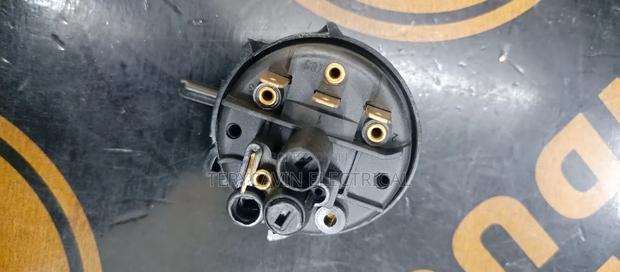 Three Terminals Pressure Switch - thumbnail 2