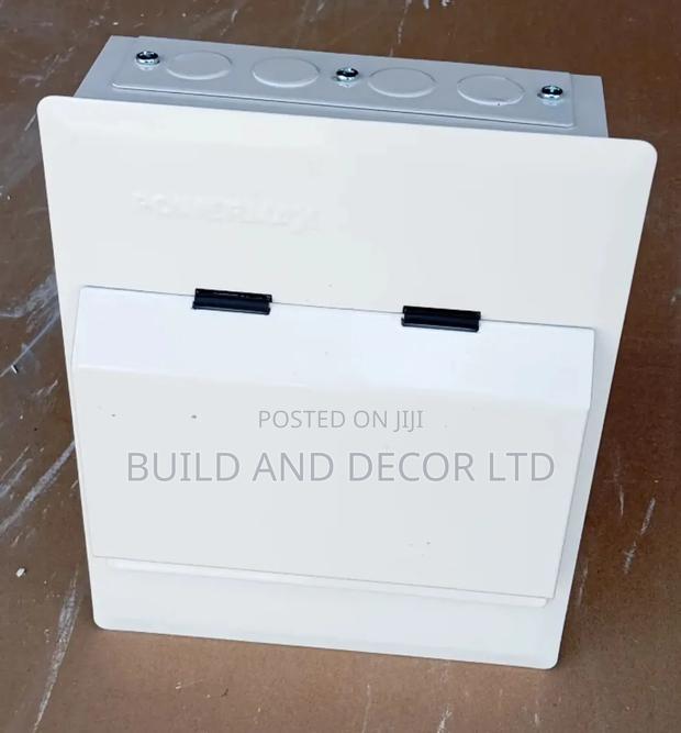 Consumer Unit 4 Way - thumbnail 3