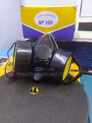 Chemical Respirator Mask