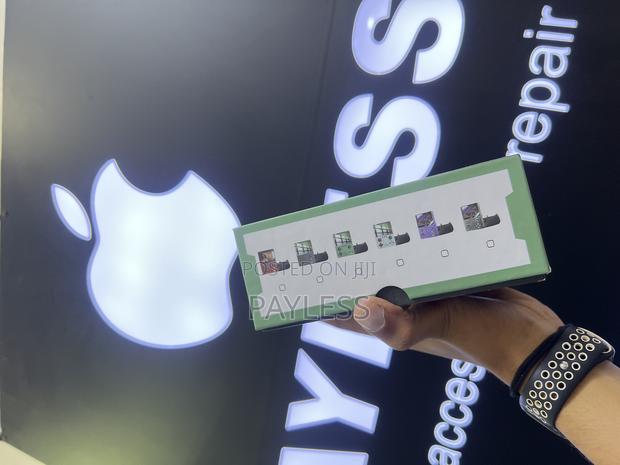 Game Console - thumbnail 3