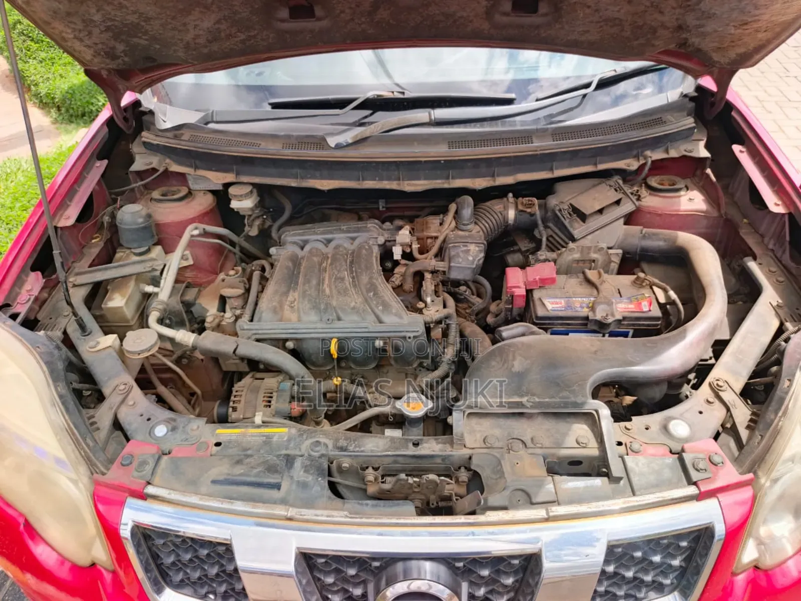 Nissan X-Trail 2.0 Petrol XE 2012 Red