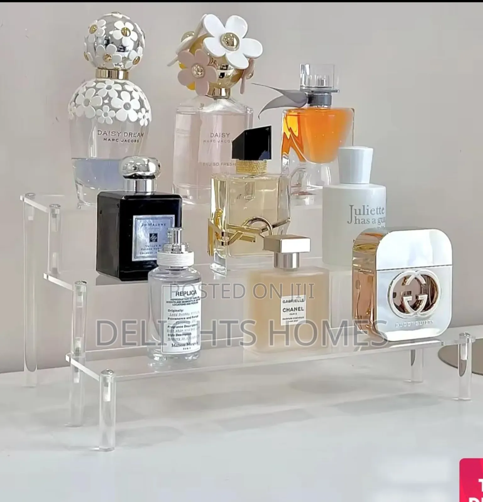 Perfume Rack_nje