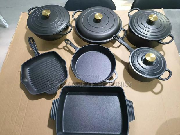 11pcs Cast Iron Cooking Pots - main view
