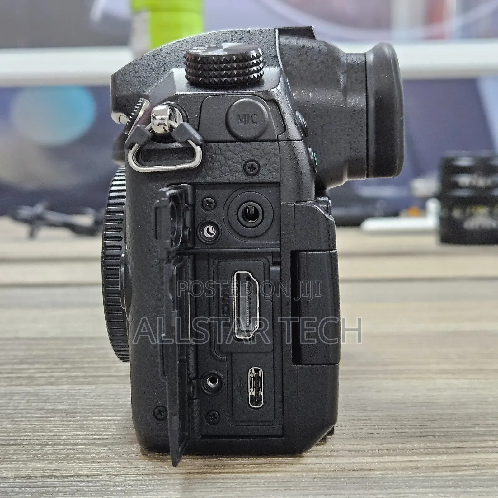 Panasonic Lumix Gh5 Mirrorless Camera